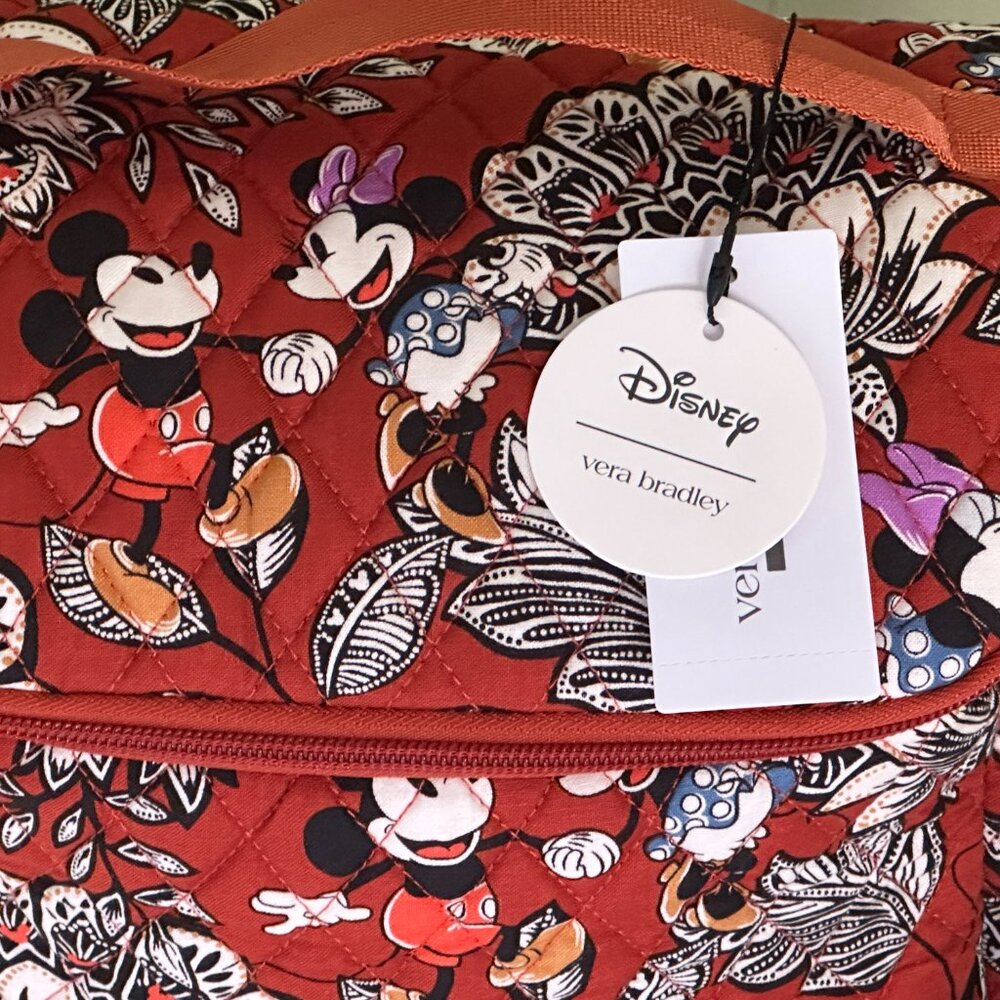 VERA BRADLEY DISNEY LUNCH CROSSBODY BAG :NWT MICKEY & MINNIE'S FLIRTY FLORAL - Picture 3 of 16